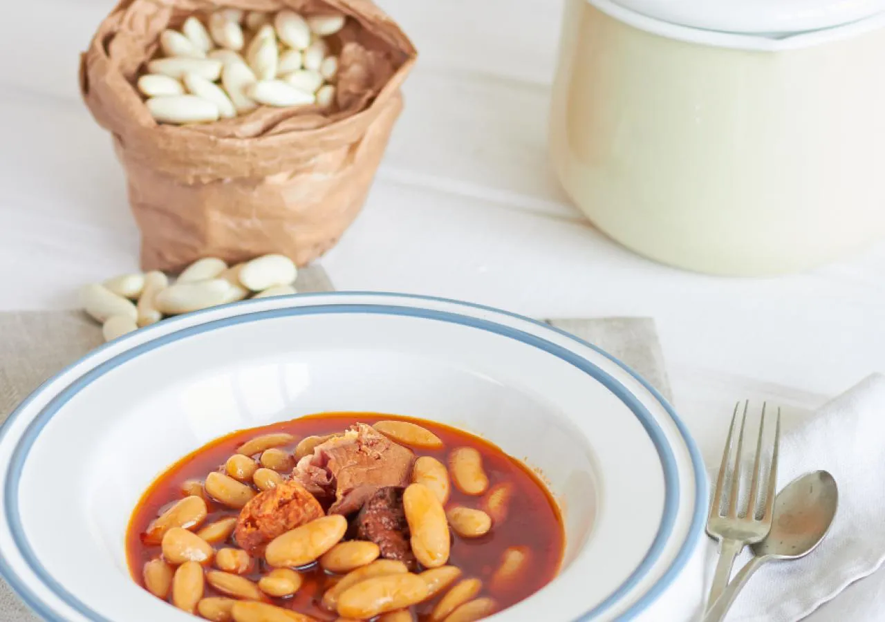 Fabas asturianas y compango: legado astur, sabor que atraviesa generaciones